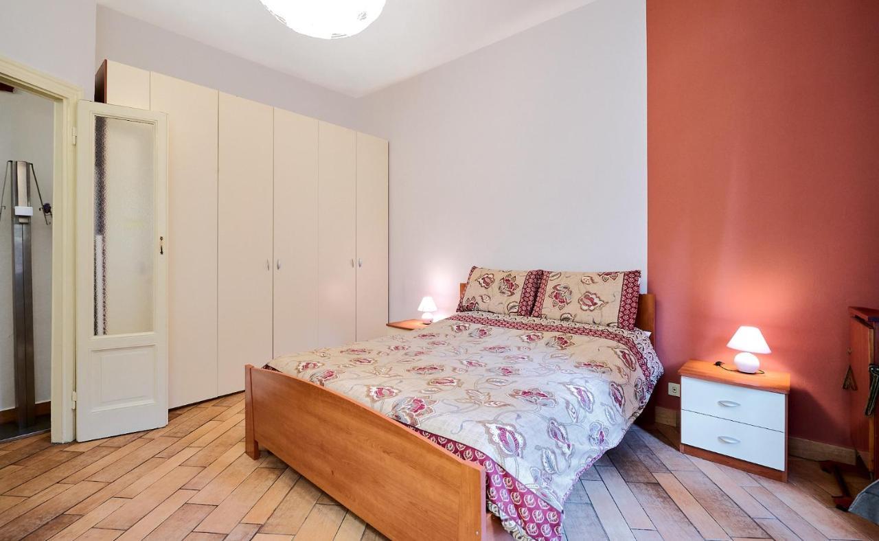 Xenia Apartments - Elegant Flat In The Center Of Milan Exterior photo